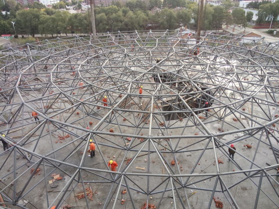 临湘全民健身中心网架